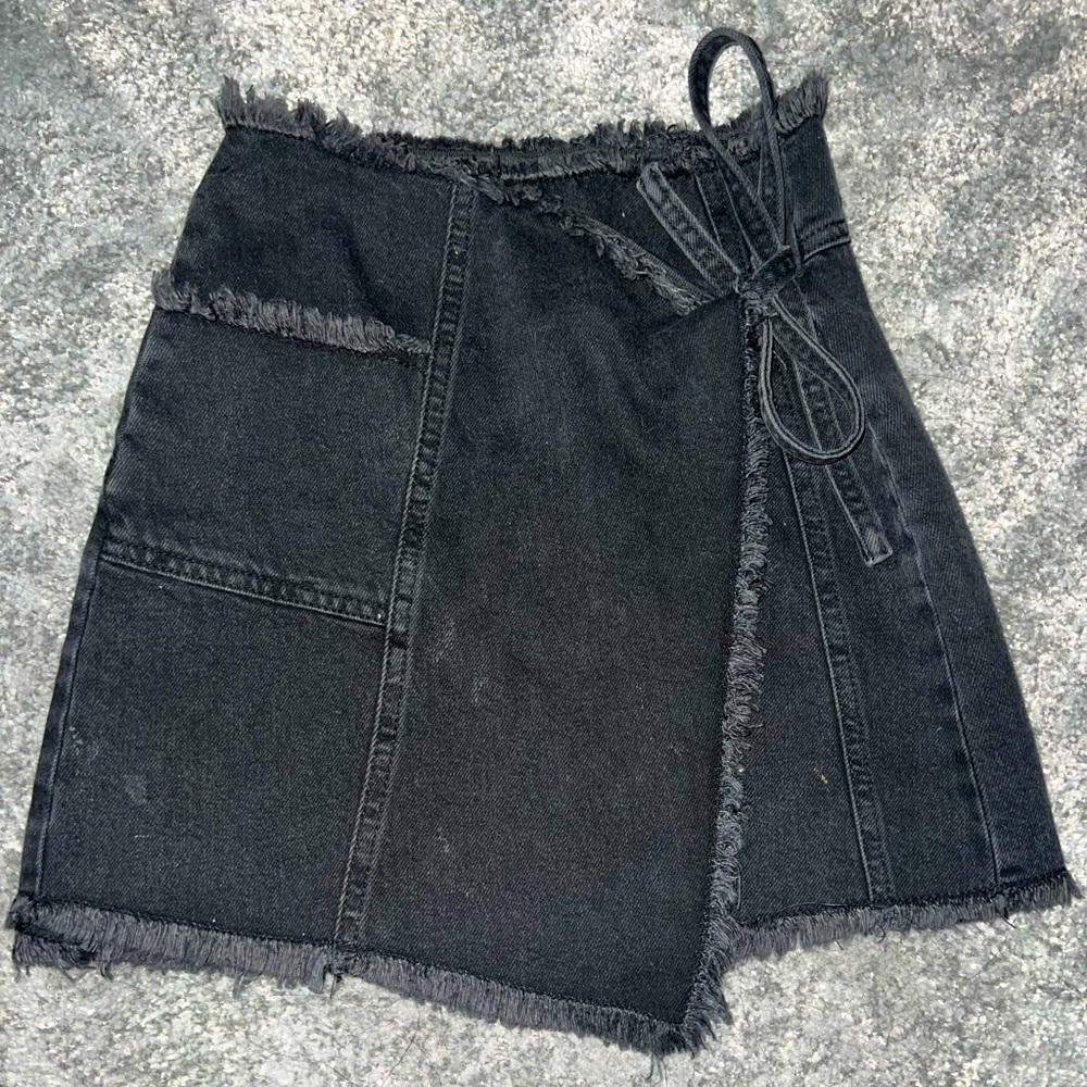 BDG denim wrap mini skirt in black 🖤